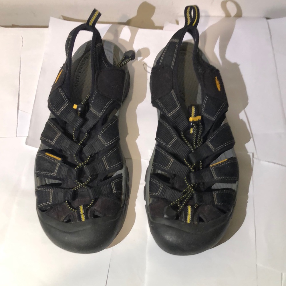 Keen Black and Yellow Athletic Shoes